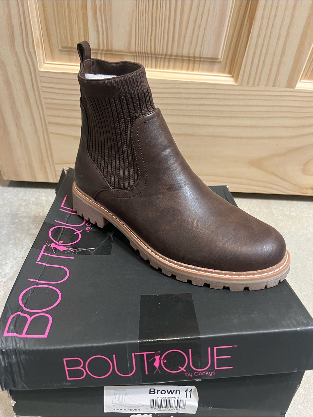 Women’s Brown Chelsea Boot